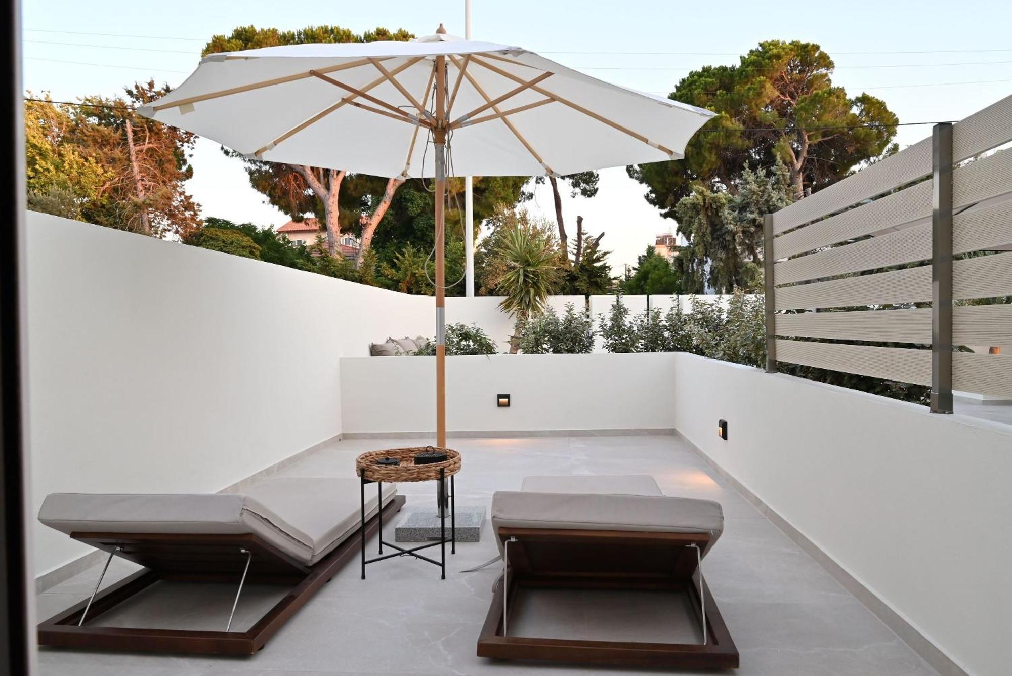 Rhotheon Suites In Ialysos  Exterior photo